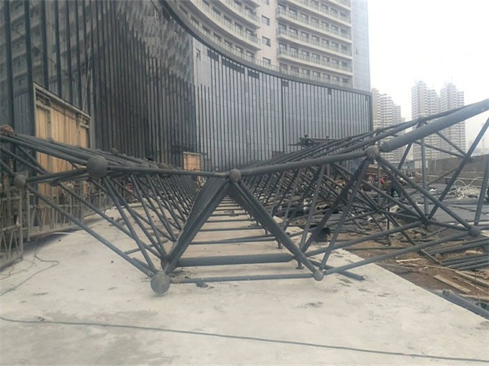 镇江万豪酒店雨棚网架